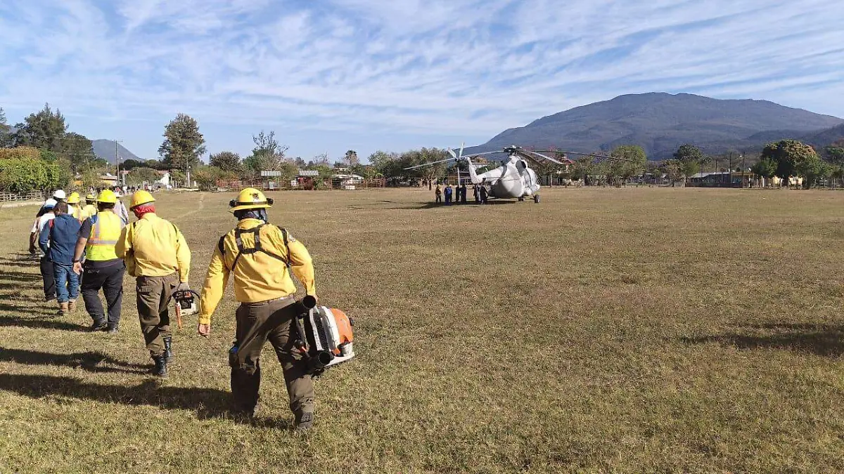 Combate de Incendios  (1)